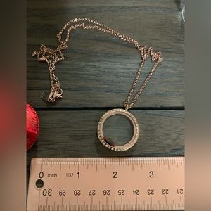 Origami Owl Necklace